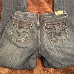 Levi’s size 10 boot cut jeans like new